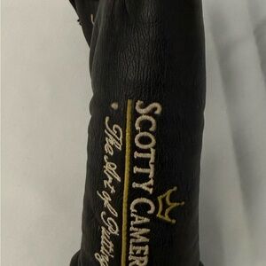 Scotty Cameron Black and Gold Leather Putter Cover